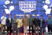 Kemenkumham Jabar melalui Kepala Kantor Wilayah R. Andika Dwi Prasetya dan seluruh Pimpinan Tinggi Pratama berkontribusi positif terhadap tersebarluasnya atau tersampaikannya informasi seluas-luasnya mengenai KUHP yang baru kepada masyarakat (Rabu, 05/04/2023).
