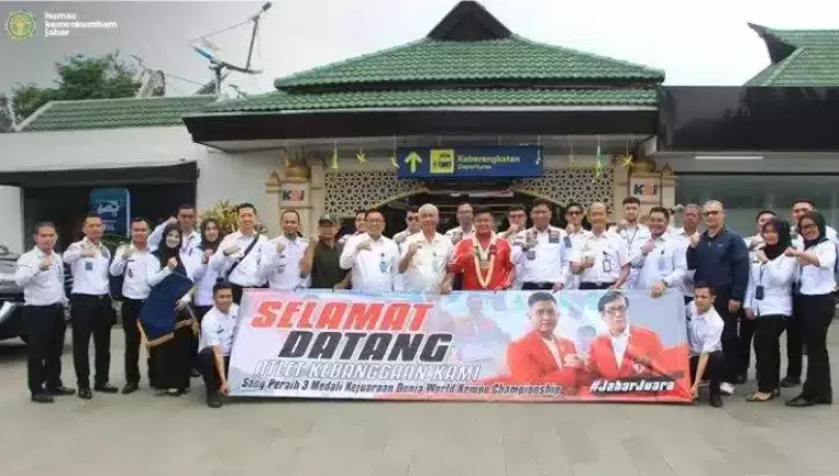 1-Kemenkumham-Jabar-Sambut-Pegawai-Rutan-Bandung-Atlit-Kempo Kompak, Kumham Jabar Sambut Pegawai Rutan Bandung Harumkan Indonesia di Internasional I Teras Media