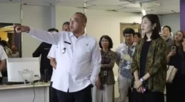 Keterangan Foto: Kunjungan study visit dari delegasi Korea International Cooperation Agency (KOICA) di Ruang Rapat Solear Gedung Bupati Tangerang pada Rabu, (10/5/23).