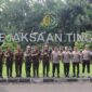 Keterangan foto : Kepala Kepolisian Daerah Metro Jaya, Irjen Karyoto mengunjungi Kepala Kejaksaan Tinggi DKI Jakarta, Dr. Reda Manthovani di Kantor Kejaksaan Tinggi DKI Jakarta pada Selasa (2/5/2023)