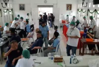 Keterangan foto : Lembaga Pemasyarakatan Khusus Kelas IIA Gunung Sindur menggelar Pengobatan Kesehatan Bekerja sama dengan Mitra Pembinaan GPIB Jemaat "KARUNIA" Ciputat, Sabtu, (06/05).