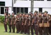 Keterangan foto : JAM-Intelijen, Dr Amir Yanto yang mewakili Jaksa Agung ST Burhanuddin saat membacakan sambutan Jaksa Agung pada Peringatan Hari Ulang Tahun ke-72 PERSAJA Tahun 2023 dengan tema “Sinergi dan Kolaborasi Demi Kemajuan Negeri”, Senin (8/5/2023)