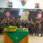 Keterangan foto : Kejaksaan Negeri Kota Malang melaksanakan upacara peringatan HUT ke-72 Persatuan Jaksa Indonesia (Persaja). Upacara HUT ke-72 Persaja ini juga dilaksanakan serentak di seluruh Indonesia pada hari Senin, 8 Mei 2023.