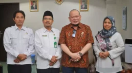 Ketua DPD RI AA LaNyalla Mahmud Mattaliti kunjungi Kementerian Agama Jawa Timur untuk Cek Kesiapan Keberangkatan Haji, (Senin, 8/5/2023) 
