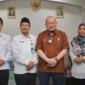 Ketua DPD RI AA LaNyalla Mahmud Mattaliti kunjungi Kementerian Agama Jawa Timur untuk Cek Kesiapan Keberangkatan Haji, (Senin, 8/5/2023) 