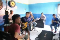 Lapas Cirebon Kembangkan Bakat Warga Binaan Pemasyarakatan Dengan Latihan Band, (Sabtu, 13/5/2023)
