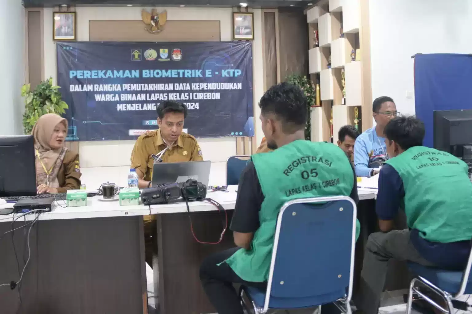 Lapas Cirebon Laksanakan Perekaman Biometrik E-KTP Jelang Pemilu 2024 I Teras Media