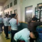Keterangan foto : Lapas Khusus Kelas IIA Gunung Sindur menggelar kegiatan razia atau penggeledahan di blok hunian warga binaan, Senin (15/05).
