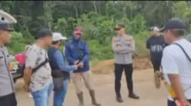 Keterangan foto : dugaan praktik mafia tanah di Desa Pelawan, Kecamatan Sangkulirang, Kabupaten Kutai Timur, Kalimantan Timur (Kaltim), Jumat (19/5/2023)