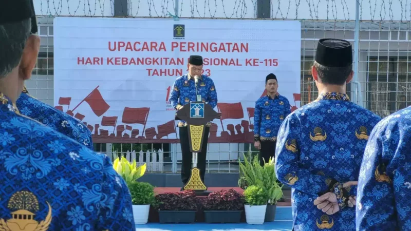 Lembaga Pemasyarakatan (Lapas) Kelas IIB Indramayu gelar upacara dalam rangka memperingati Hari Kebangkitan Nasional ke-115,(Selasa, 23/5/2023) 