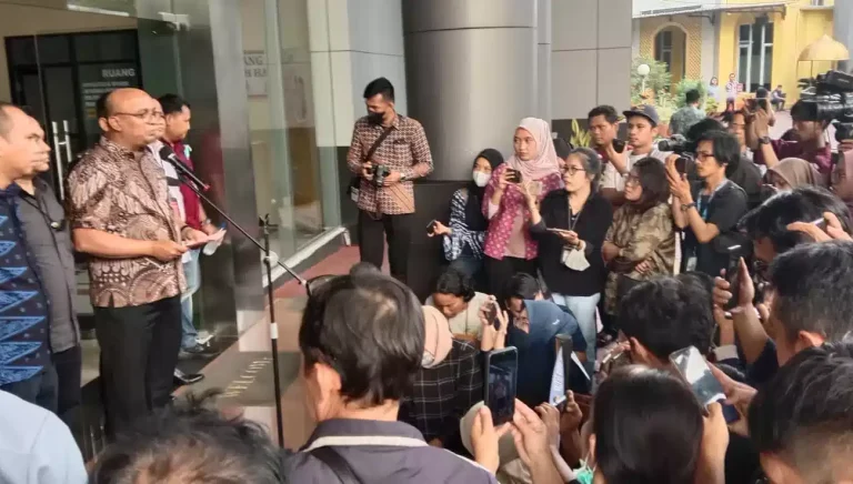 Kejari Jaksel Terima Berkas Tahap 2 Mario Dandy dan Shane I Teras Media