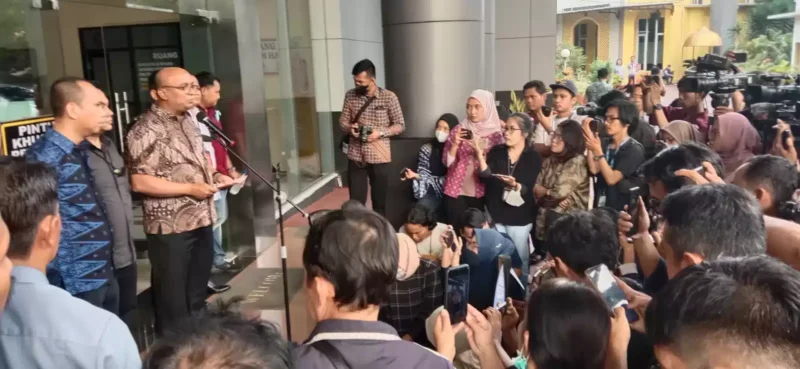 Keterangan foto : Kejaksaan Negeri Jakarta Selatan (Jaksel) resmi telah menerima berkas perkara pelimpahan tahap II Mario Dandy Satriyo dan
Shane Lukas Rotua Pangondian Lumbantoruan, Jumat (26/5/2023)