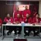 Keterangan foto : Badan Bantuan Hukum dan Advokasi Rakyat (BBHAR) PDIP Kota Bekasi mendorong agar pihak kepolisian Kota Bekasi melalui Cyber bisa menyelidiki dan mengungkap secara cepat pelaku vandalisme yang menyerang secara pribadi Plt Walikota, Sabtu (27/5/2023)