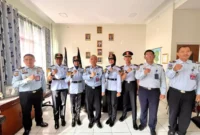 Keterangan Foto : Para Taruna dan Taruni Poltekip disambut langsung oleh Kepala Bapas Subang, Tendi Kustendi, beserta Kaur TU, Kasubsi BKD, dan Kasubsi BKA, (Selasa, 30/5/2023)