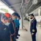 Keterangan foto : volume penumpang Kereta Api Jarak Jauh (KAJJ) dari Stasiun Gambir dan Pasar Senen mengalami lonjakan hampir 2x lipat, Rabu (31/5/2023)