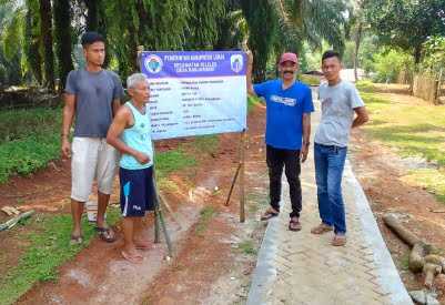 Pembangunan Jalan Paving Block Desa Banjarsari