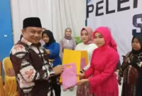Keterangan foto : Pelepasan Siswa-siswi Kelas XII SMKN 1 Kalanganyar Tahun Ajaran 2022-2023, hal ini disampaikan oleh Kepala Sekolah SMKN 1 Kalanganyar Kabupaten Lebak Banten, Kamis (23/05/2023)