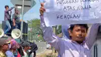 Sempat Ricuh, FAMTU Unjuk Rasa Ketiga Kalinya di Pengadilan Tinggi Banten I Teras Media