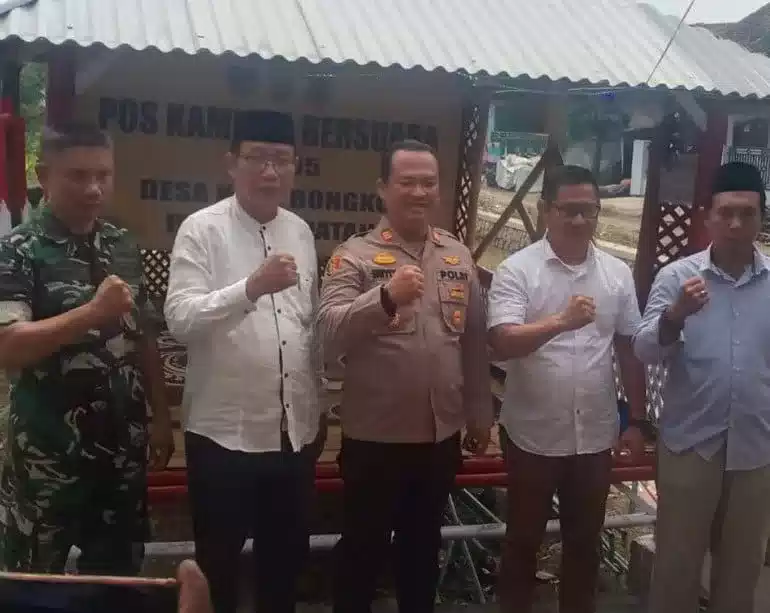 KOMPAK ! Muspika Sepatan Dirikan Pos Kamling di Desa Kayu Bongkok I Teras Media