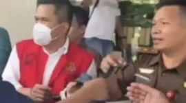 Foto: Konferensi Pers terkait perkembangan sidang Praperadilan Terkait Dugaan Tipikor Pengadaan Aplikasi pada PT. SCC.