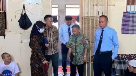 Kepala Divisi Pemasyarakatan Kusnali menerima langsung kedatangan Kepala Perwakilan Ombudsman Jabar Dan Satriana yang didampinig oleh Asisten Pengaduan Masyarakat Siti Julaeha dan Pemeriksa Laporan Ujang S, (Rabu, 3/5/2023) 
