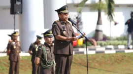 Keterangan foto : Wakil Jaksa Agung Dr. Sunarta mewakili Jaksa Agung membacakan sambutan Presiden Republik Indonesia pada Upacara Peringatan Hari Lahir Pancasila 1 Juni 1945 – 1 Juni 2023