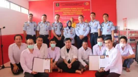 Lapas Cirebon Berikan Remisi Pada Warga Binaan Umat Buddha, (Minggu, 4/6/2023) 