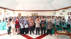 Foto: Dewan Muhammad Rizal Anggota Komisi IX DPR RI bersama Direktorat Pelayanan Kesehatan Rujukan Kementerian Kesehatan RI menggelar kegiatan sosialisasi tentang kesehatan di Kota Tangerang Selatan.