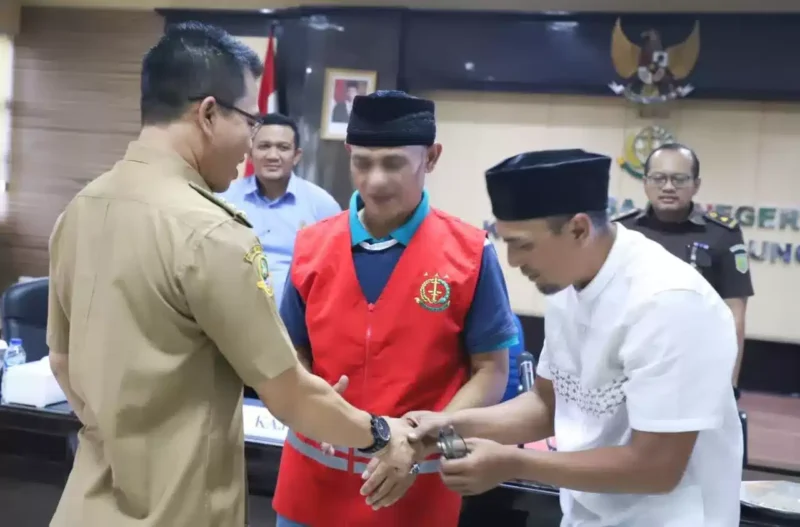 Keterangan foto : Kejaksaan Negeri (Kejari) hentikan kasus seorang buruh harian lepas, Kamis (8/6/2023)