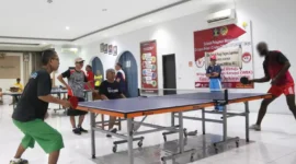 Keterangan Foto : (PTM) Chekidot Permata Harjamukti Cirebon adu ketangkasan Pertandingan Tenis Meja dengan Petugas dan Warga Binaan Lapas Cirebon, (Jum'at, 16/6/2023) 