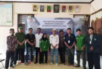 Keterangan foto : Sejumlah Mahasiswa Universitas Indraprasta PGRI Lakukan Pengabdian Masyarakat , (Jum'at, 23/6/2023)