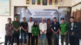 Keterangan foto : Sejumlah Mahasiswa Universitas Indraprasta PGRI Lakukan Pengabdian Masyarakat , (Jum'at, 23/6/2023) 