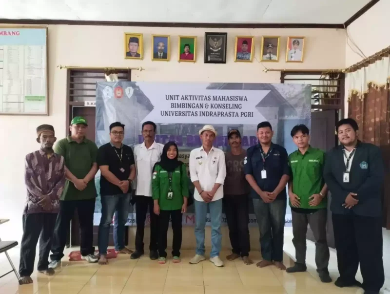 Keterangan foto : Sejumlah Mahasiswa Universitas Indraprasta PGRI Lakukan Pengabdian Masyarakat , (Jum'at, 23/6/2023) 