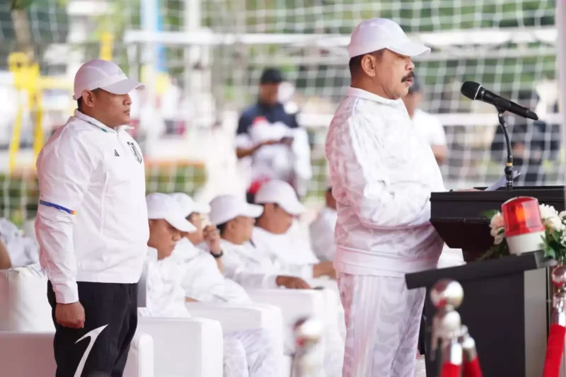Keterangan foto : Jaksa Agung ST Burhanuddin resmi membuka dan memberikan sambutan pada Pekan Olah Raga (POR) Hari Bhakti Adhyaksa (HBA) ke-63 Tahun 2023