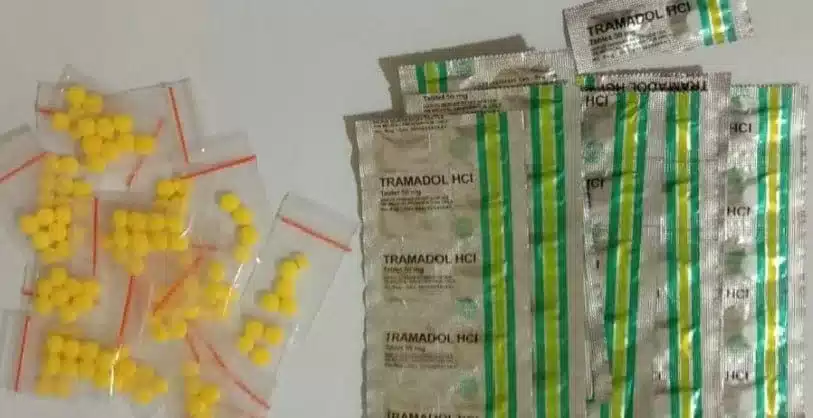 Jajaran Polsek Pasar Kemis Grebek Toko Penjual Obat Keras Daftar G I Teras Media