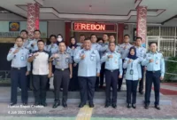 Keterangan foto : Kepala Kantor Wilayah Kementerian Hukum dan HAM R. Andika Dwi Prasetya Lakukan Kunjungan Kerja di Bapas Cirebon, (Selasa, 4/7/2023)