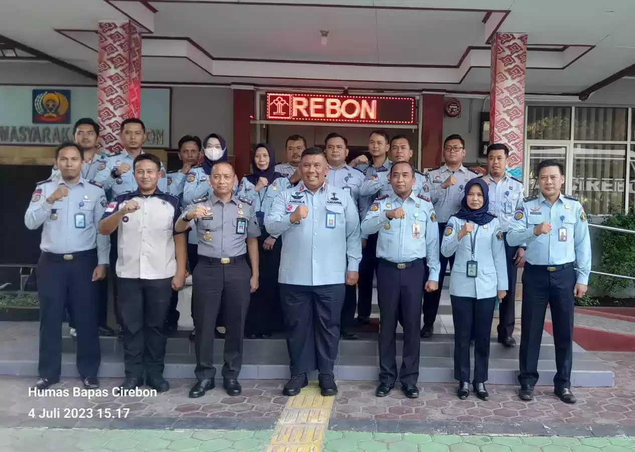 Kakanwilkumham Jabar R. Andika Dwi Prasetya Laksanakan Monitoring di Bapas Cirebon I Teras Media