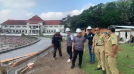Keterangan foto : Tim Pengamanan Pembangunan Strategis (PPS) Kejaksaan Negeri Kota Malang melaksanakan peninjauan lapangan pada 4 Pembangunan Strategis Daerah Kota Malang tahun anggaran 2023, Selasa (5/7/2023)