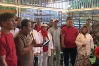 Keterangan foto : Puluhan Relawan relawan se-Kota Payakumbuh dan Kabupaten 50 Kota yang mendukung Ganjar Pranowo Presiden 2024 mulai bergerak, Minggu (9/7/2023)