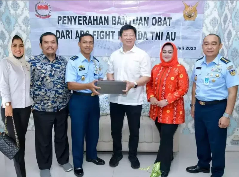 Keterangan foto : Akademi Beladiri Sejati Fight (ABS FIGHT) yang baru saja dibentuk pada Senin 10 Juli 2023 melakukan kunjungan ke kantor Wisma Aldiron Jalan Gatot Subroto Jakarta Selatan, Senin (10/9/2023)