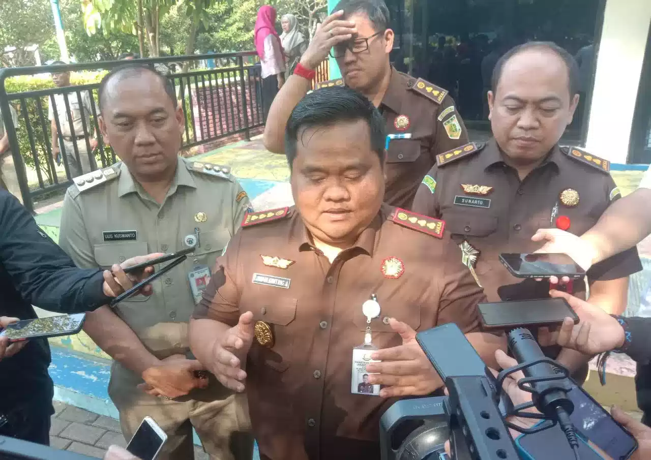 Walikota dan Kajari Jakbar Resmikan Rumah RJ di RPTRA I Teras Media