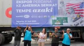 Keterangan Poto: Ekspor perdana tempe azaki ke Amerika Serikat.