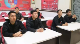 Keterangan foto : Lapas Cirebon Ikuti Acara Pemberian Remisi Anak Secara Virtual, (Minggu, 23/7/2023) 