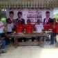 Keterangan foto : Jaringan Rakyat untuk Ganjar (Juragan) Lampung Barat meresmikan posko pemenangan bertajuk 'Berjuang Bersama' di Kelurahan Way Mengaku, Kecamatan Balik Bukit, Kabupaten Lampung Barat, Senin (24/7/2023).