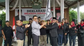 Keterangan foto : Jaringan Rakyat untuk Ganjar (JURAGAN) menggelar deklarasi di Ardes Arena, Kecamatan Tigaraksa, Kabupaten Tangerang, Kamis (27/7/2023)