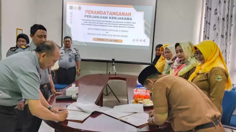 Keterangan foto : Penandatanganan Kerjasama perjanjian bapas subang dan SLB Negeri Subang, (Senin, 31/7/2023) 