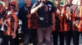 Keterangan poto : Ketua dan Anggota Ormas Pemuda Pancasila Kecamatan Cileles