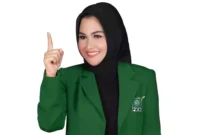 Keterangan foto : Calon Legislatif (Caleg) DPR RI Dapil III Jabar, Camellia Panduwinata, atau yang lebih dikenal dengan Teh Camel, menyoroti kasus yang diduga penganiayaan oleh anggota Paspampres terhadap seorang warga sipil asal Aceh hingga tewas, Selasa (29/8/2023)