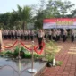 Keterangan foto : Kapolres Lebak Pimpin Upacara Kenaikan Pangkat Personil Polres Lebak, (Selasa, 1/8/2023) 