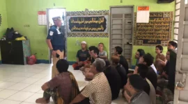 Keterangan foto : Lapas Kelas IIA Bekasi Laksanakan Razia di Blok Kamar Hunian Warga Binaan Pemasyarakatan, (Kamis, 3/8/2023) 